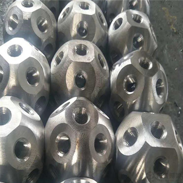 邛崃螺栓球网架加工安装方法