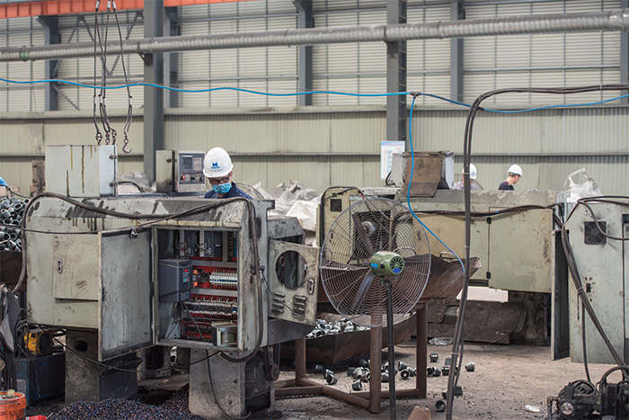 邛崃网架配件-锥头加工车间